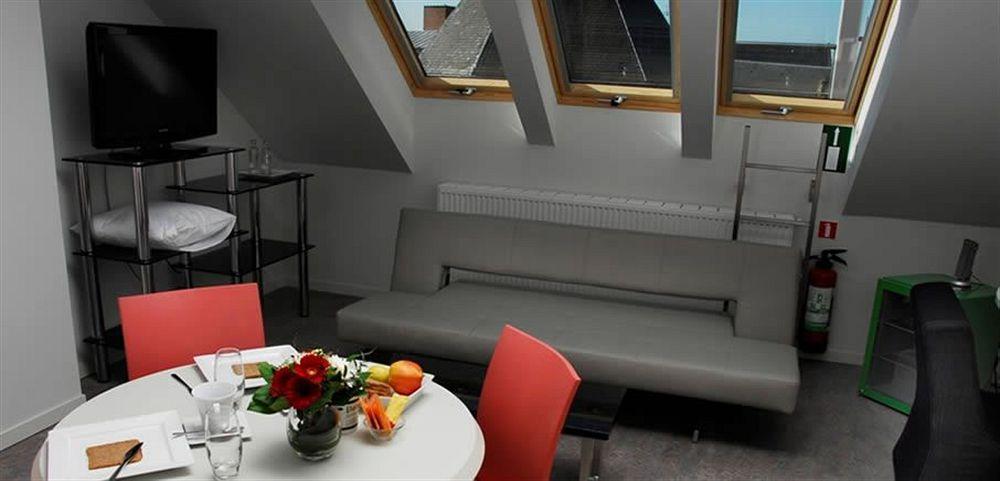 Guesthouse PPP Gent Eksteriør billede